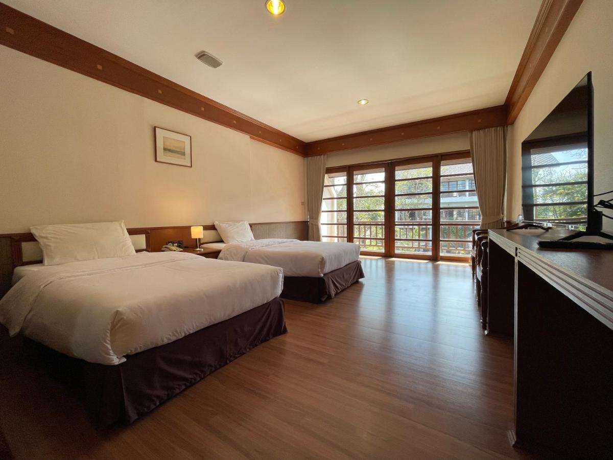 Korat Resort Hotel Nakhonratchasima Zewnętrze zdjęcie