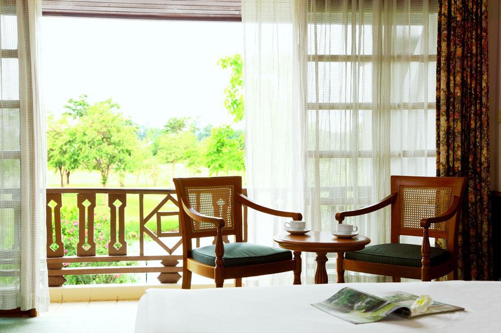 Korat Resort Hotel Nakhonratchasima Zewnętrze zdjęcie